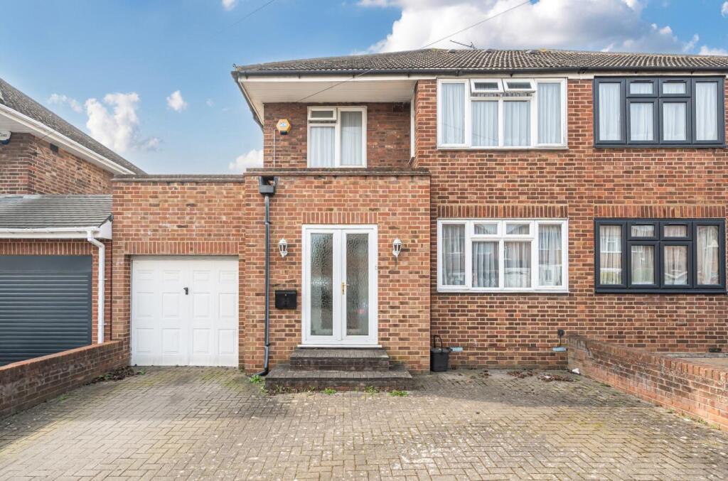 Main image of property: Merrion Avenue, Stanmore, HA7