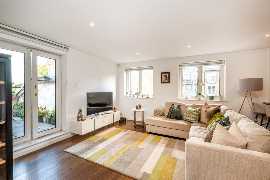 Main image of property: Admiral Walk, London, W9 3