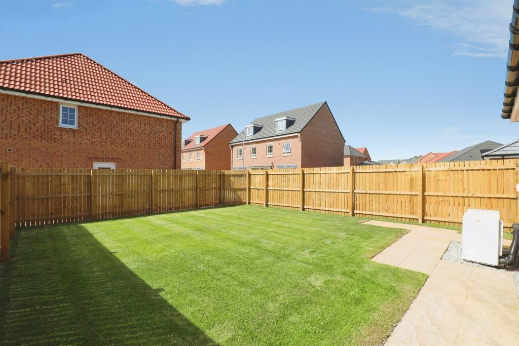 Cordwainer Croft, Pocklington, York photo 4