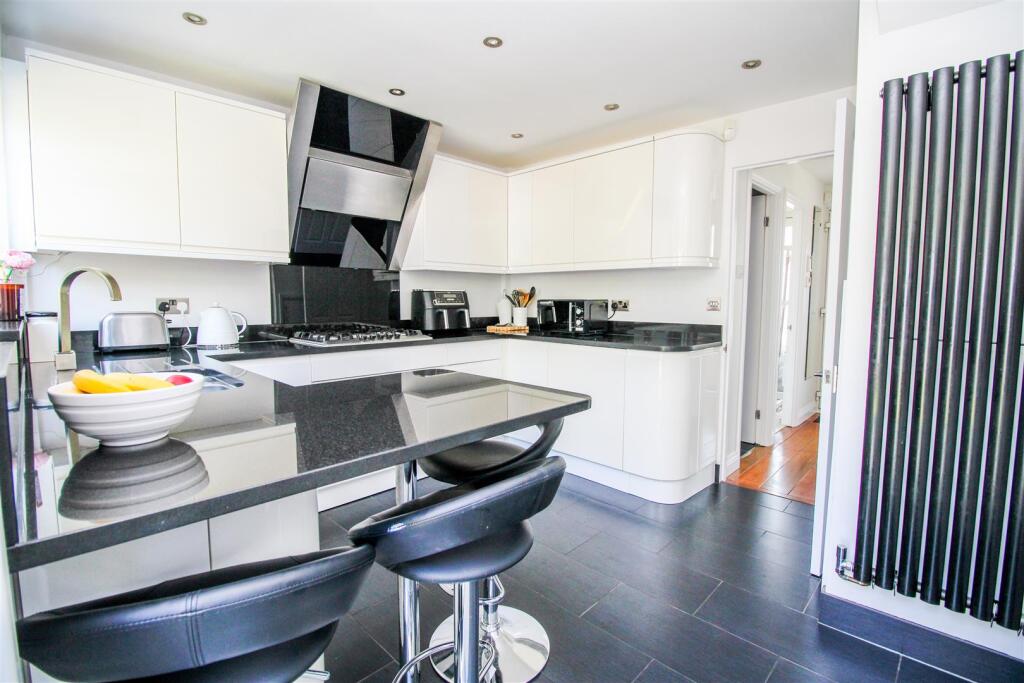 House in Harlow, Essex - View 2