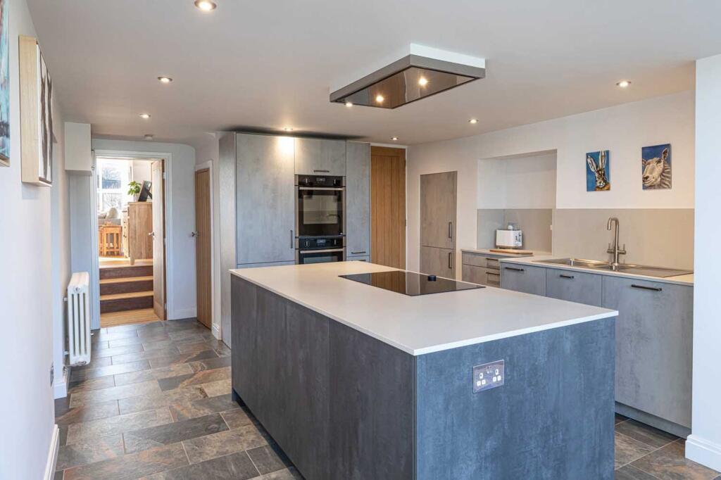 House in Lancaster - View 5