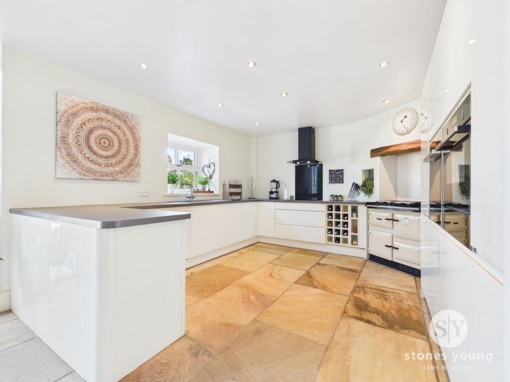 Woods Brow, Balderstone, BB2 photo 4