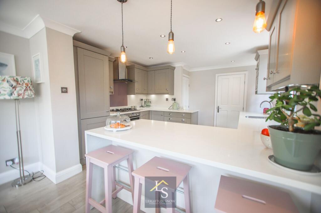House in Stockport - View 5