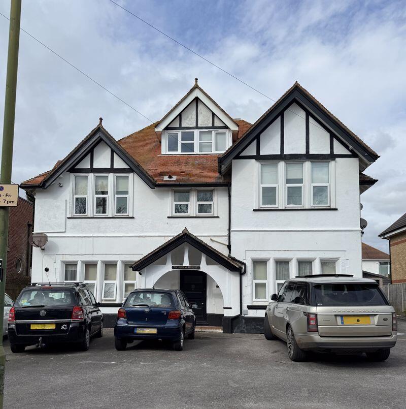 Main image of property: 4 Twynham Road, Southbourne