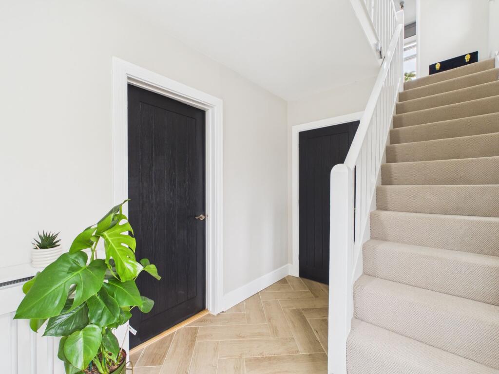 House in Stratfield Mortimer, West Berkshire - View 5