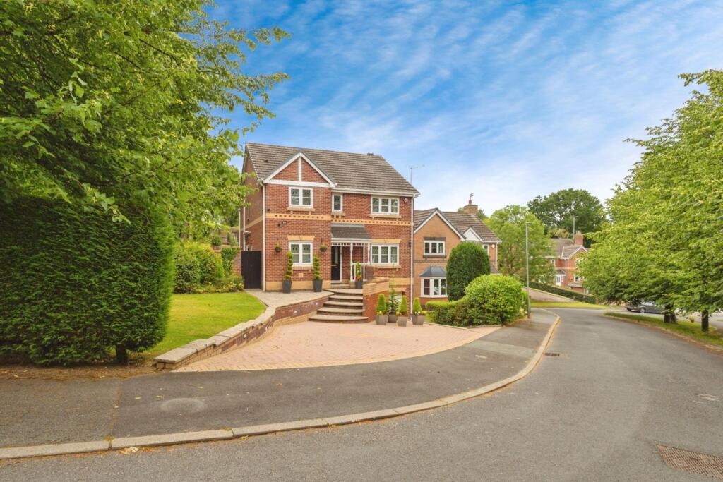 Main image of property: Acresbrook, Stalybridge, SK15 2QT