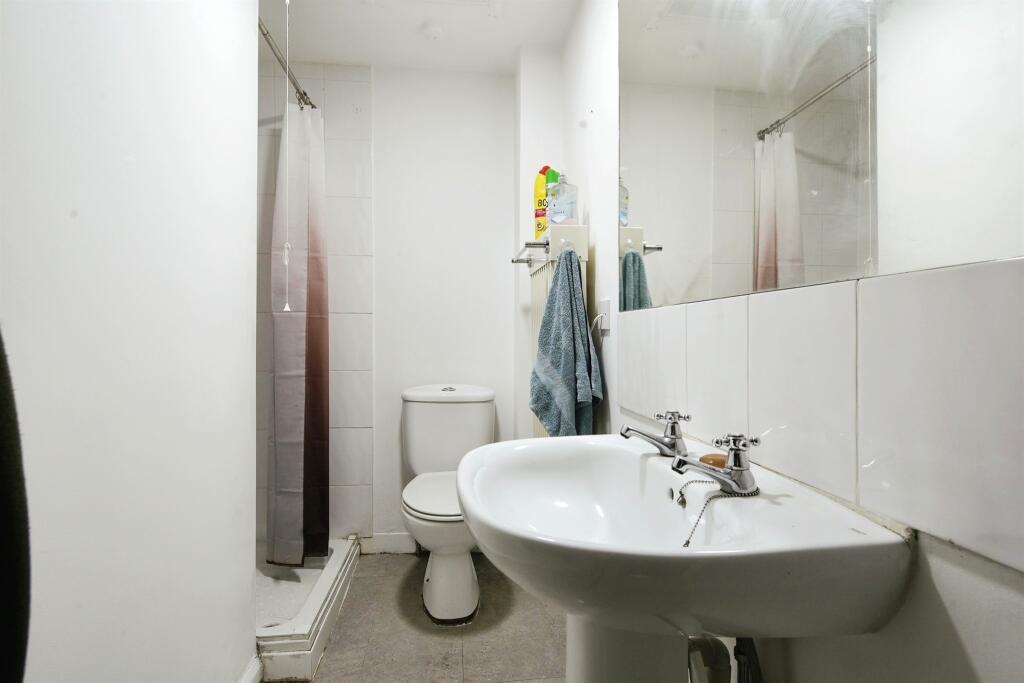 Apartment in Brighton - More