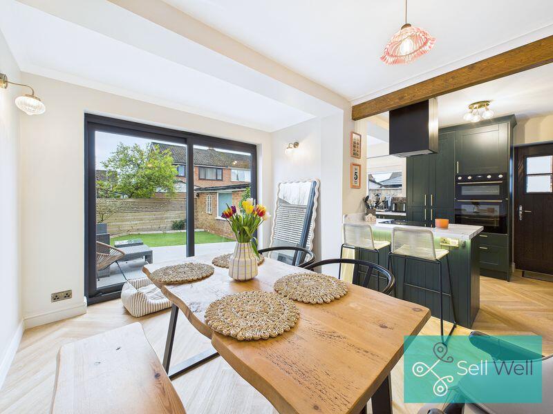 Malvern Avenue, Atherton, Manchester - More