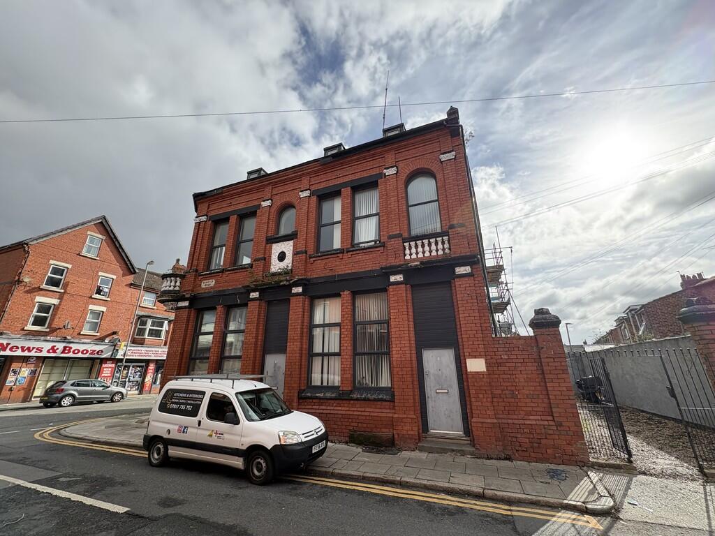 Main image of property: Earle Road, Picton, Liverpool