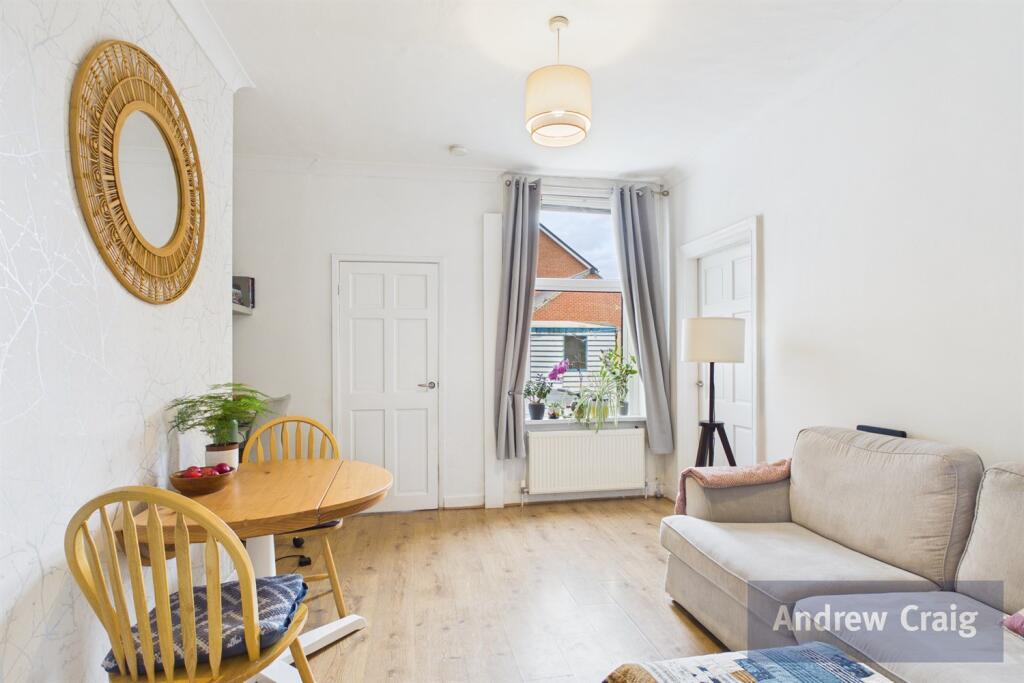 Apartment in Newcastle upon Tyne - View 5