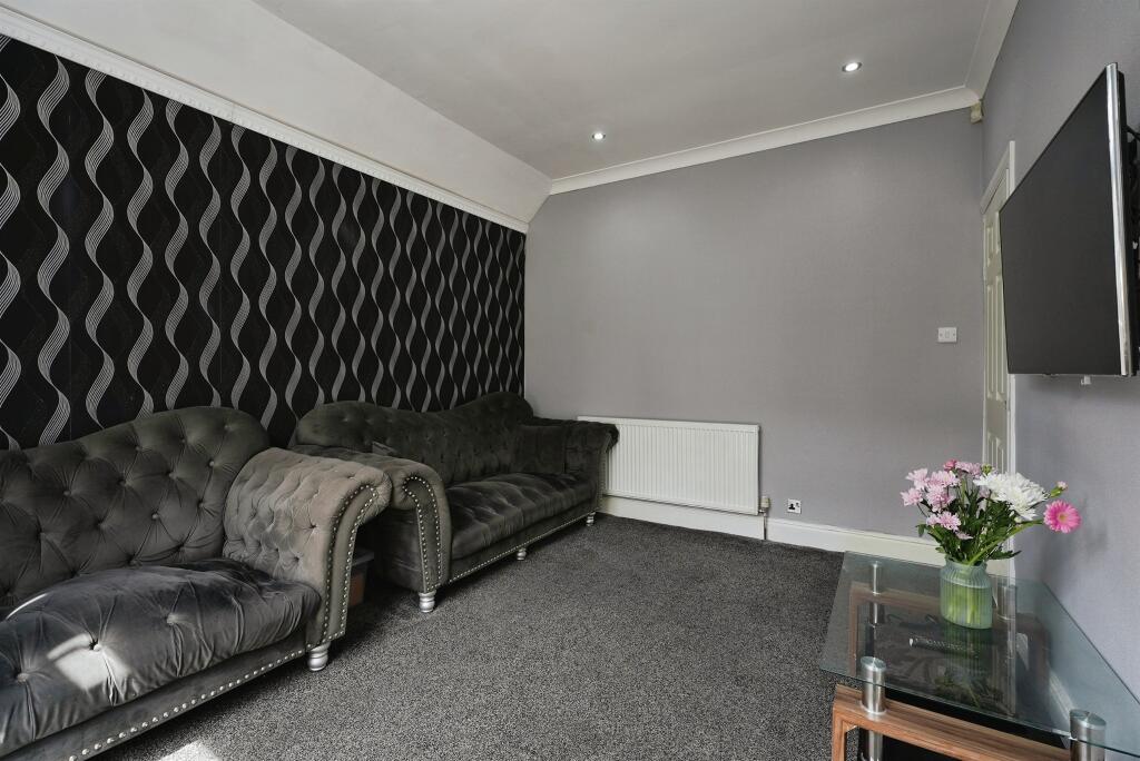 Hollingwood Mount, Bradford photo 5