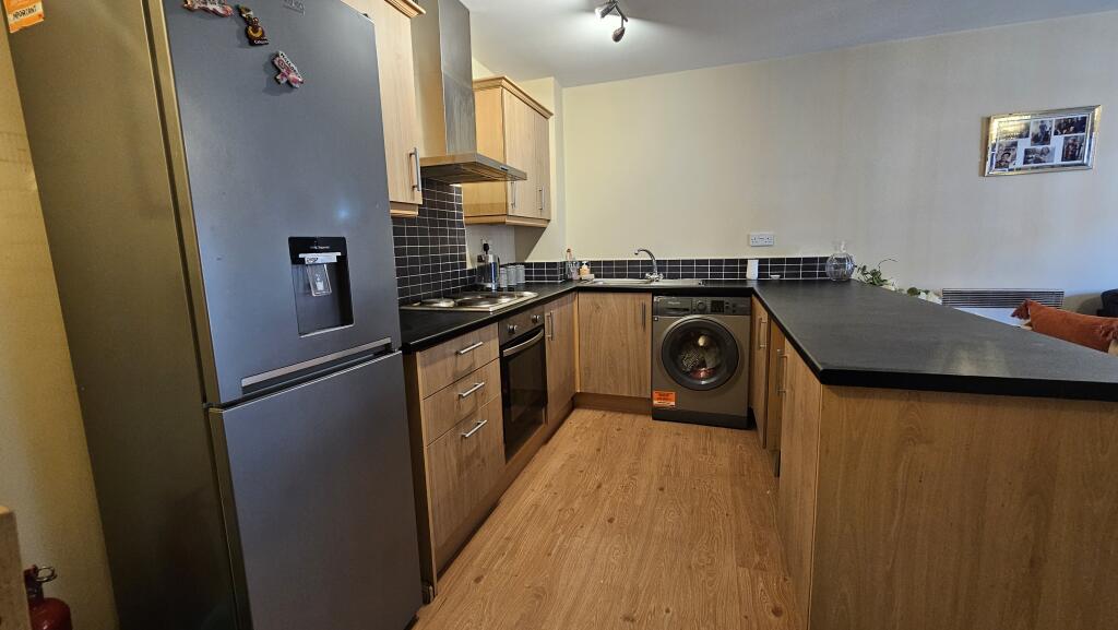 Apartment in Preston - View 4
