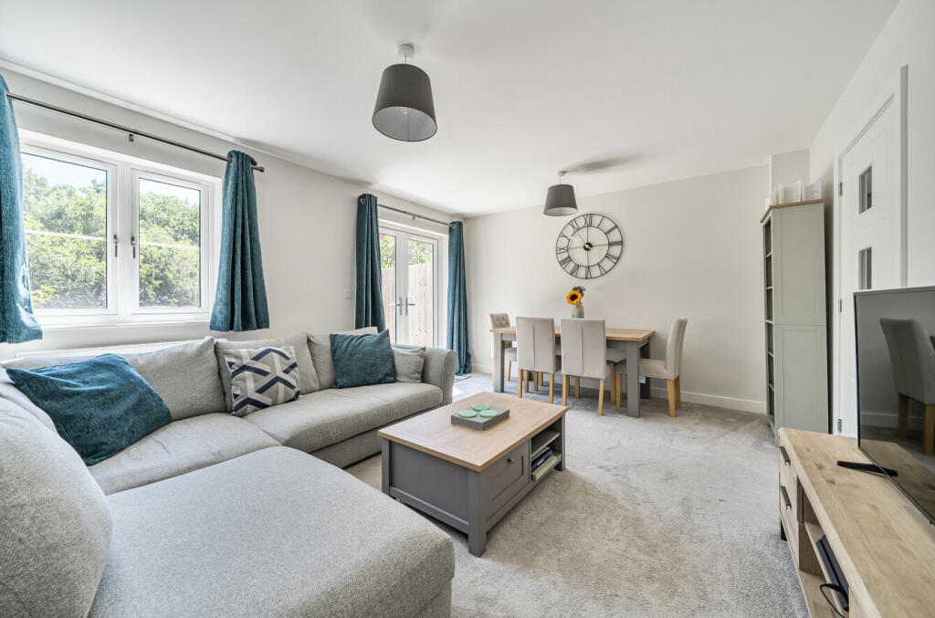 Highwood Avenue, Eastleigh, Hampshire, SO50 photo 3