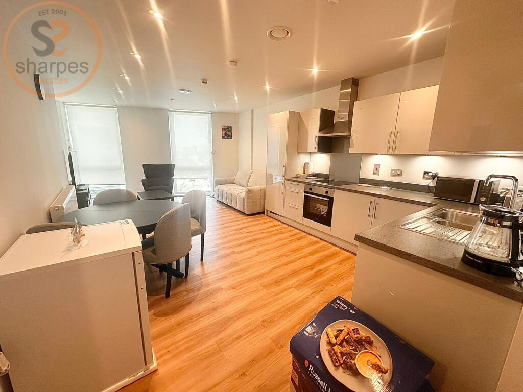 Main image of property: Cherry Orchard Road, Croydon, Greater London
