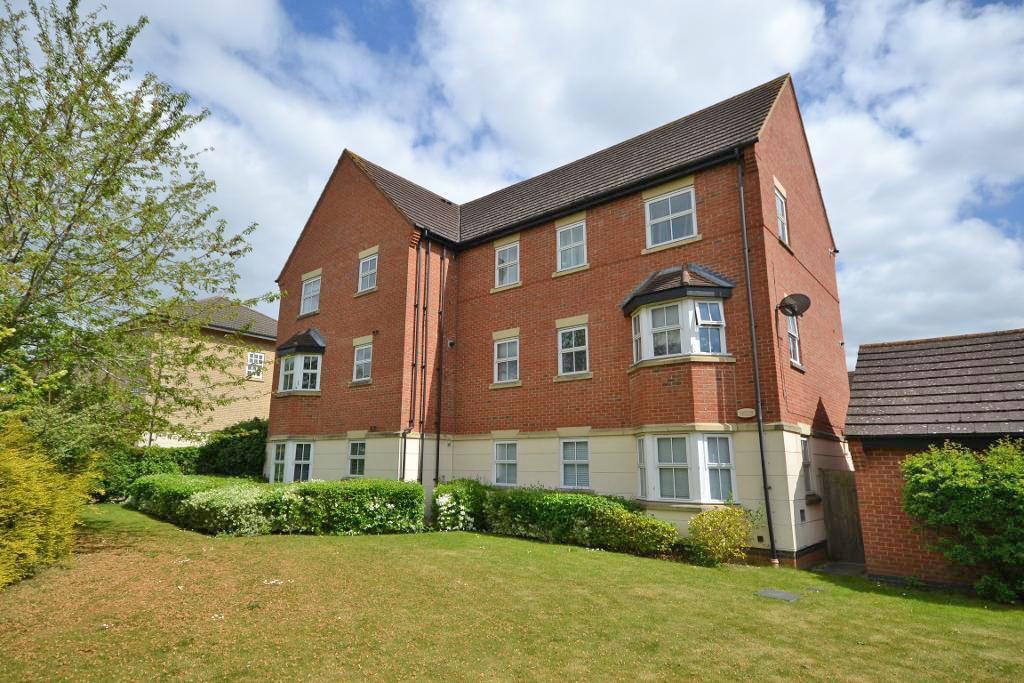 Main image of property: Stonebridge Grove, Monkston Park, Milton Keynes, Buckinghamshire, MK10 9PB