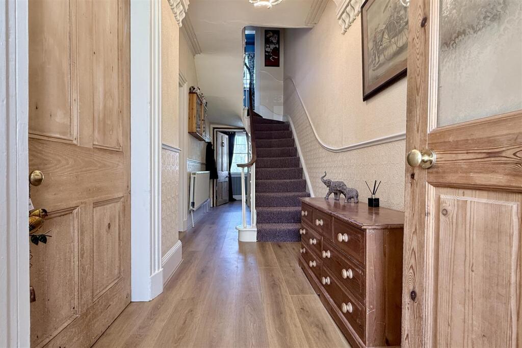 Painswick Road, Cheltenham photo 4