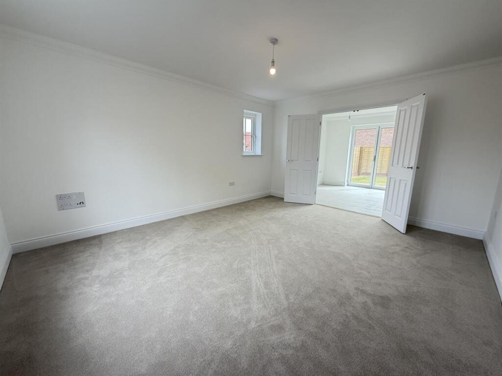 Ethelwold Drive, Wickham Market, Woodbridge photo 2