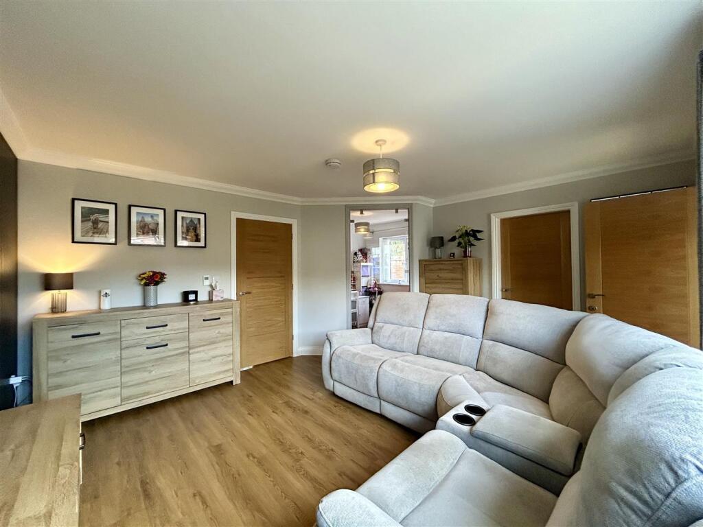 The Green, Quinton, Birmingham photo 4