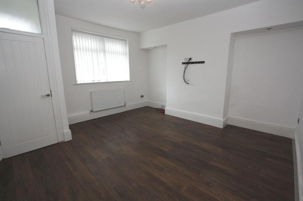 House in Bolton, Tonge Moor - View 4