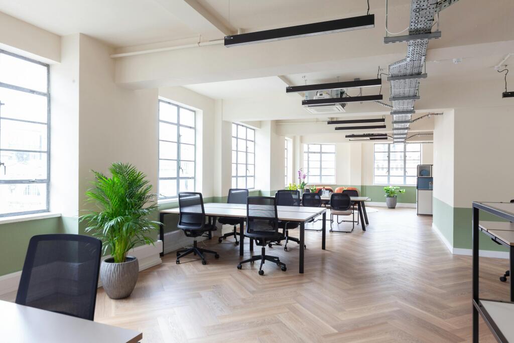 6-10 GPS - 4th Floor23.jpg