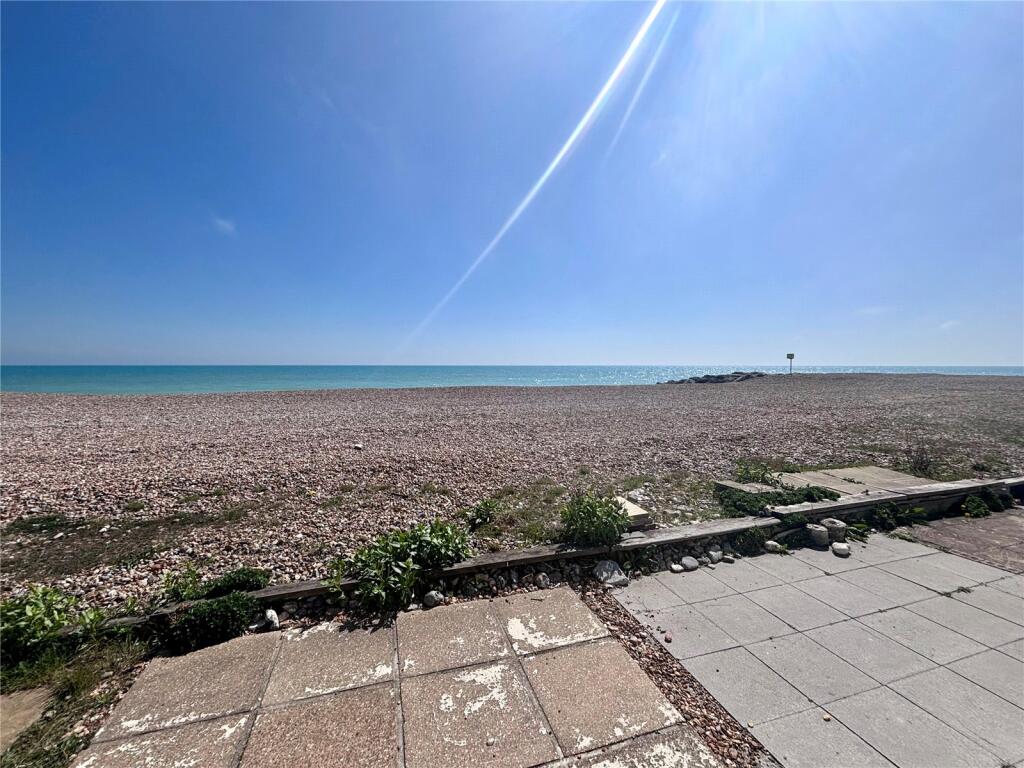 25a West Beach, Brighton Road, Lancing, BN15 photo 5
