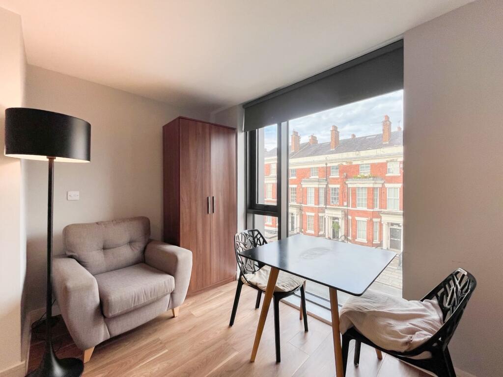 Apartment in Liverpool - View 4