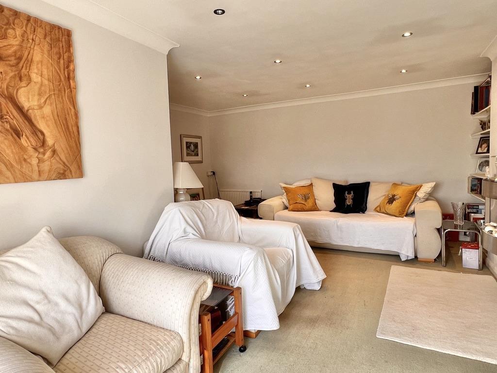 Apartment in York - View 4