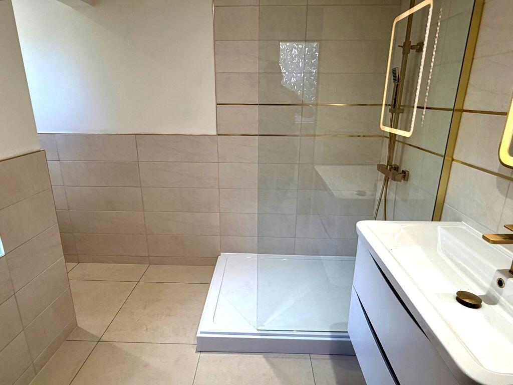 Apartment in London, South Wimbledon, Merton - View 5