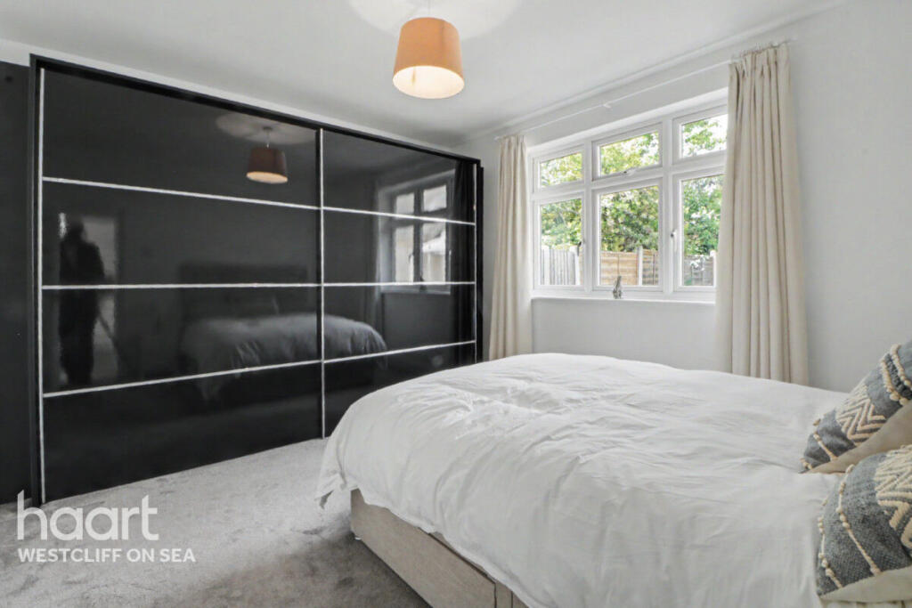 House in Southend-on-Sea, Essex - View 5