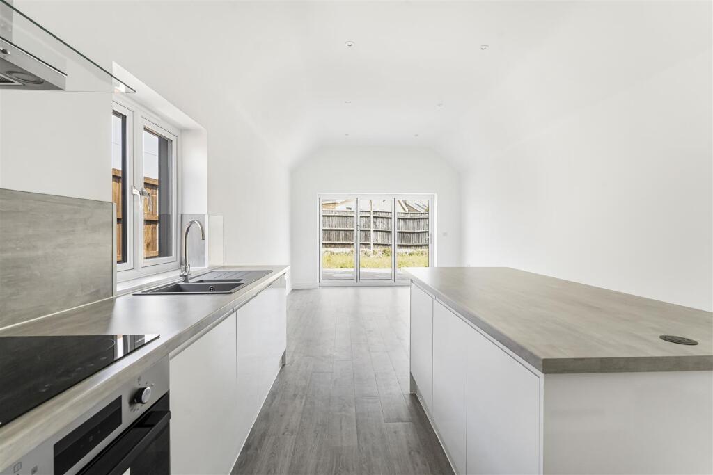 House in Cambridge - View 5