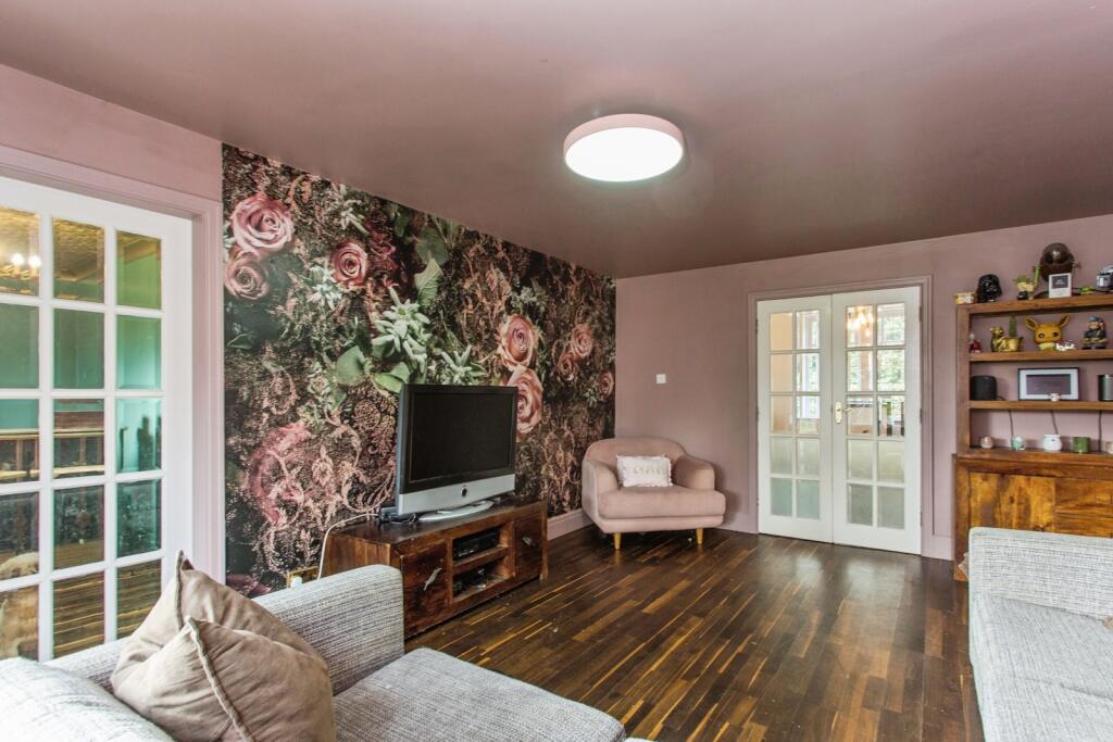 House in Preston - More
