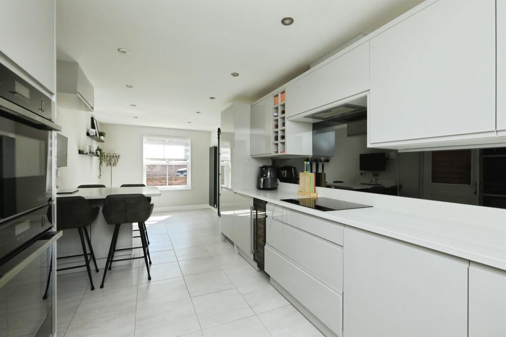 House in Doncaster - More