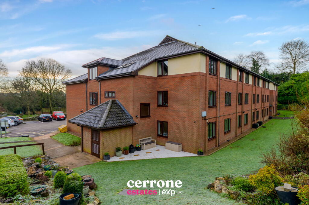 Main image of property: The Spinney, Redditch Road, Kings Norton, B38 8RH