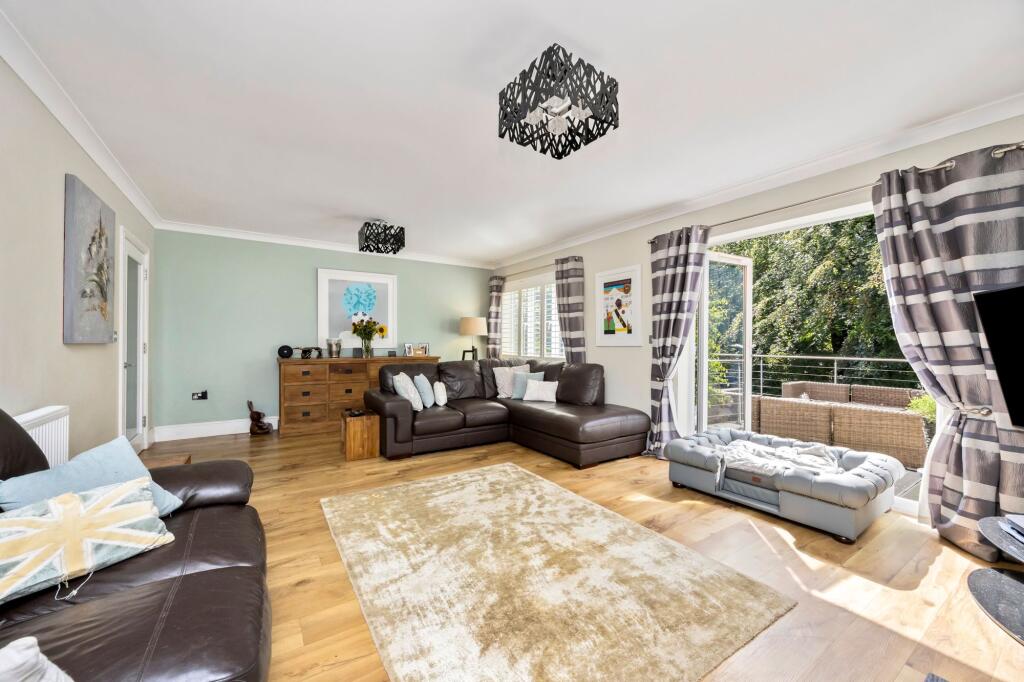House in Wealden, Crowborough - View 4