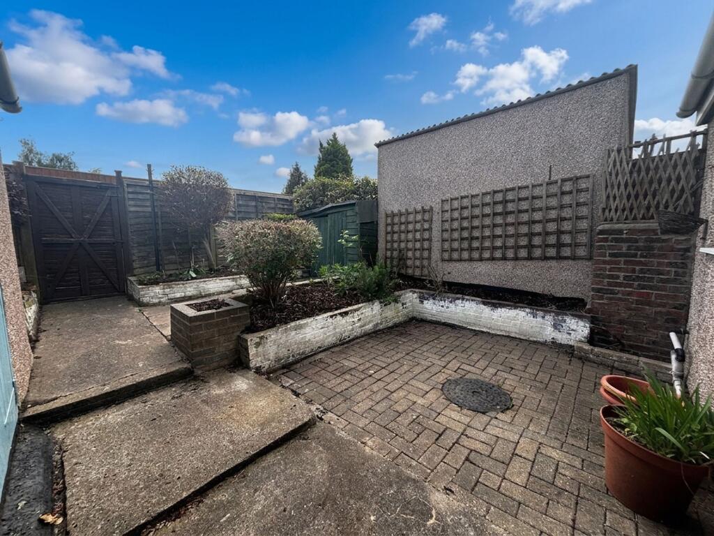 House in Thornbury, South Gloucestershire - View 2