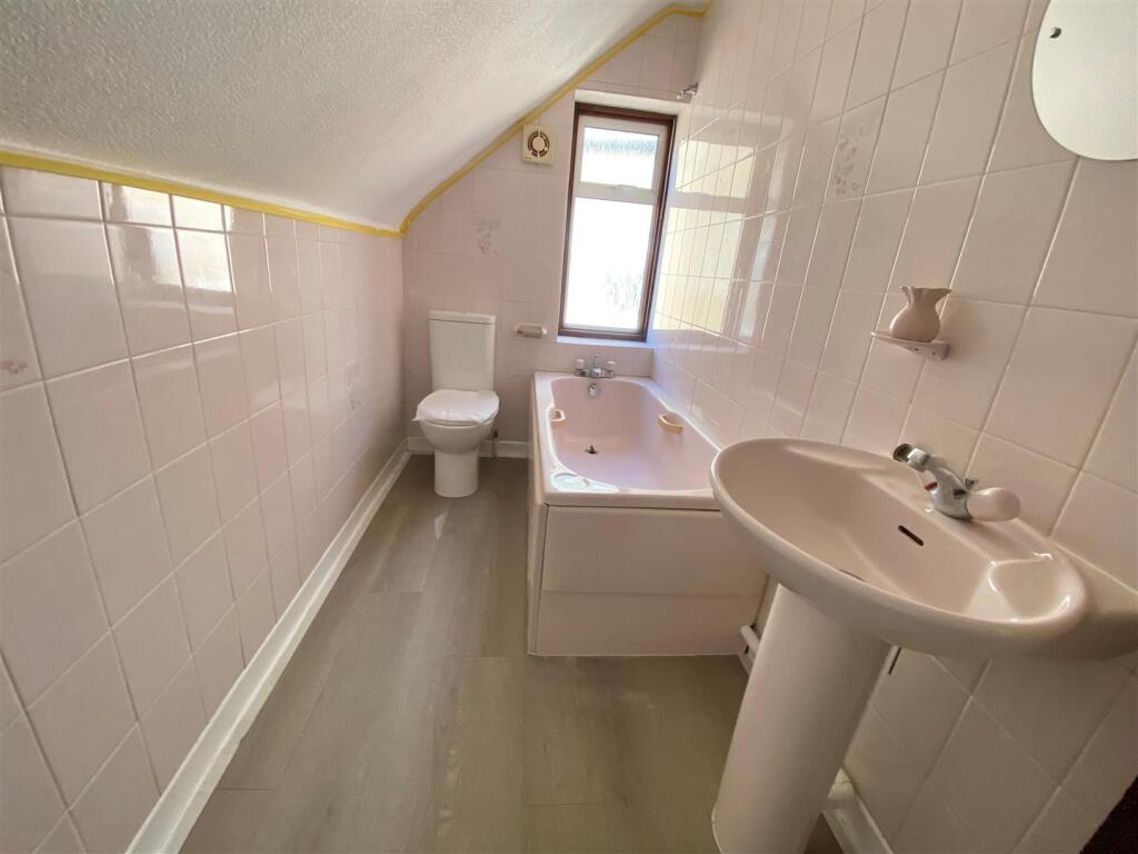 Additional image 7 of Holloways Lane, Welham Green
