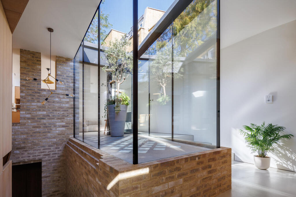 House in London, Balham - View 4