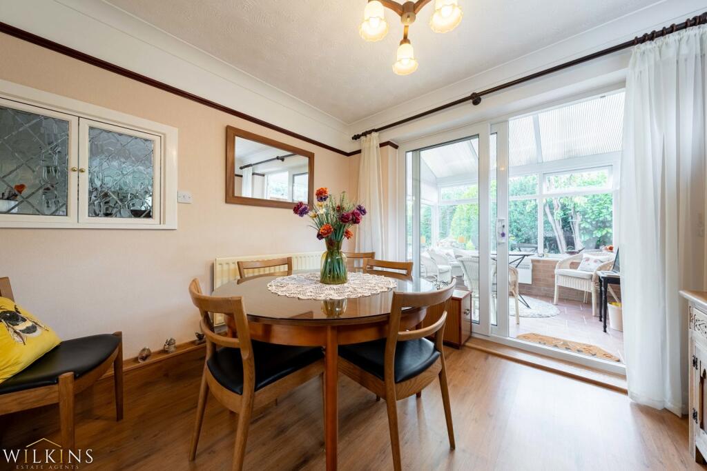 House in East Staffordshire, Stretton - View 5