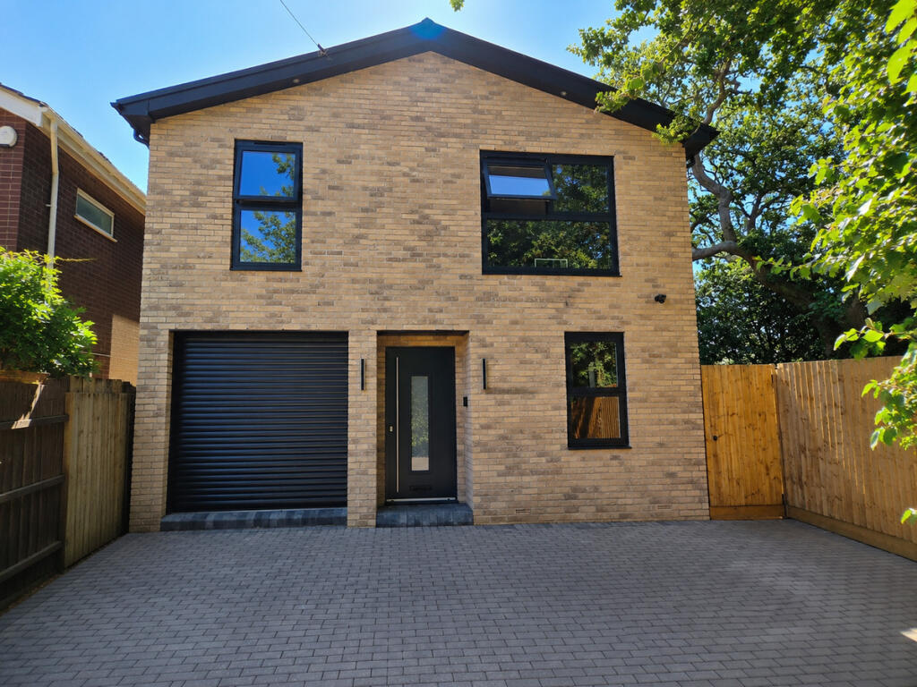 Main image of property: Hoburne Gardens, Christchurch, BH23