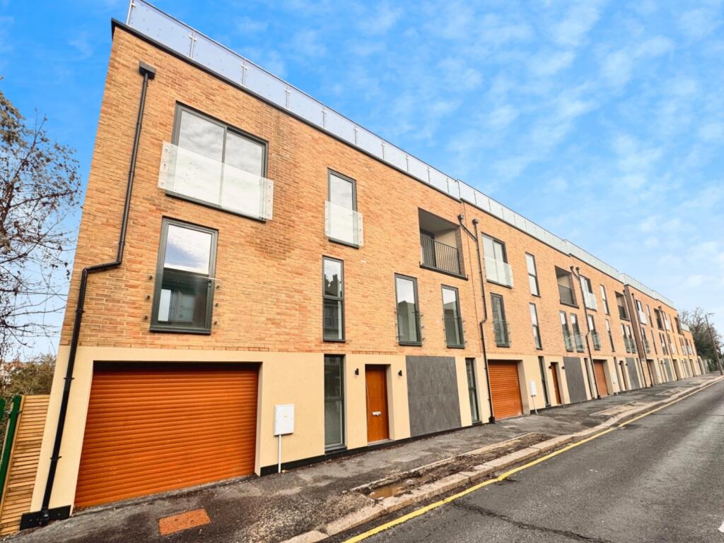 Main image of property: Station Road, Westcliff-On-Sea