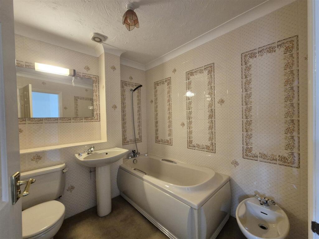 Additional image 13 of 41 Lindsay Road, Branksome Park, Poole