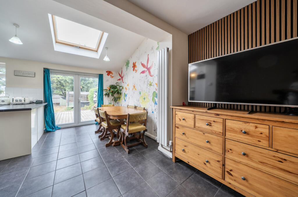 House in Dartford - View 3