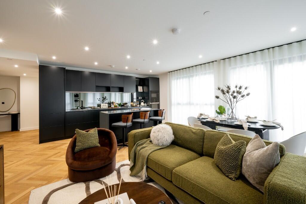 Main image of property: Woodberry Down Sales & Marketing Suite Riverside Apartments,
Woodberry Grove,
Finsbury Park,
London,
N4 2BA