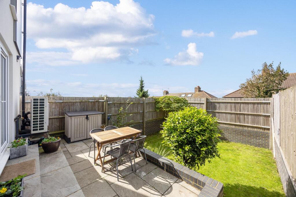 House in Brighton, Bevendean - View 2