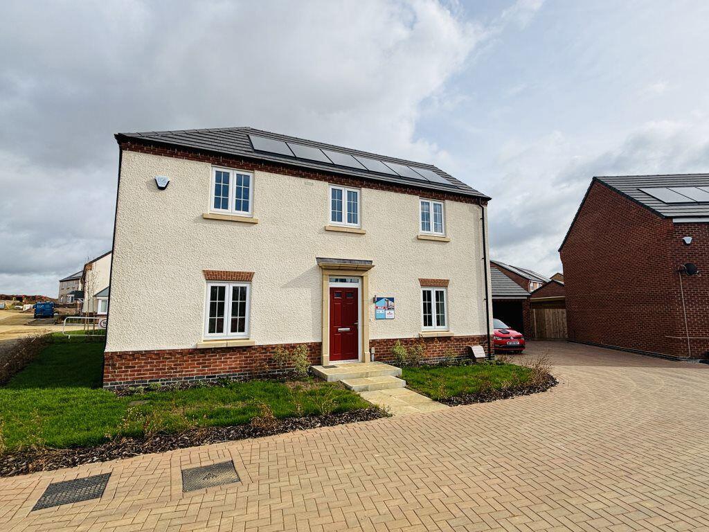 Main image of property: STAUNTON BROADWAY, GRANTHAM