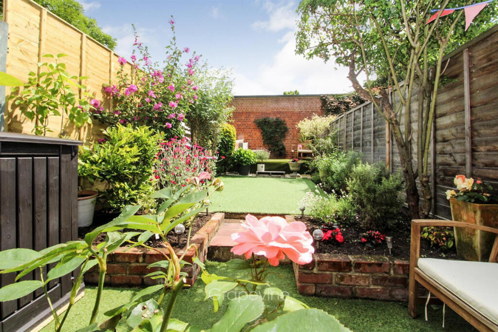 House in Reading - View 2