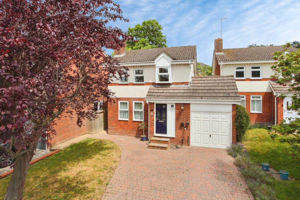 Main image of property: West Rise, Tonbridge, Kent, TN9