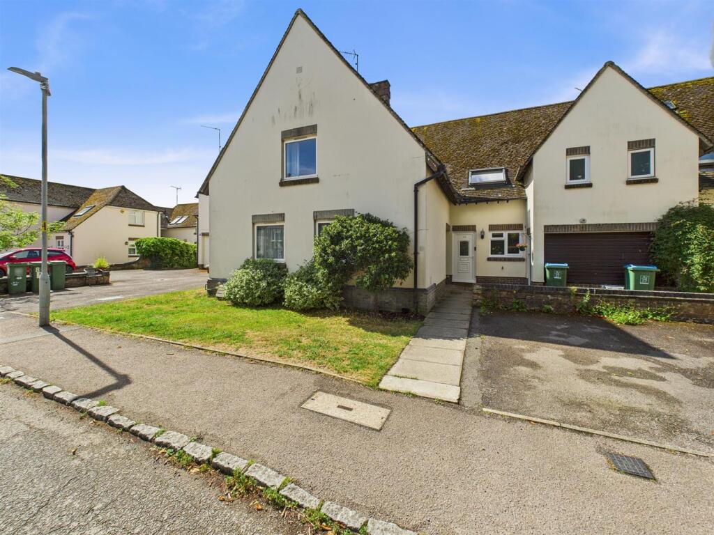 Main image of property: Baker Street, Waddesdon, Aylesbury