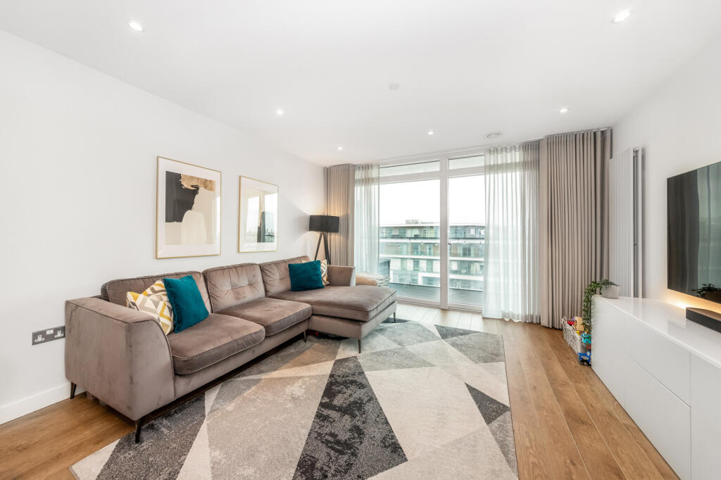 Main image of property: Iverson Point, 4 Harrison Walk, London, SE10