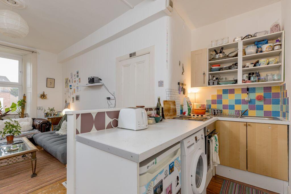 60/5 Albion Road, Leith, Edinburgh, EH7 5QZ photo 4